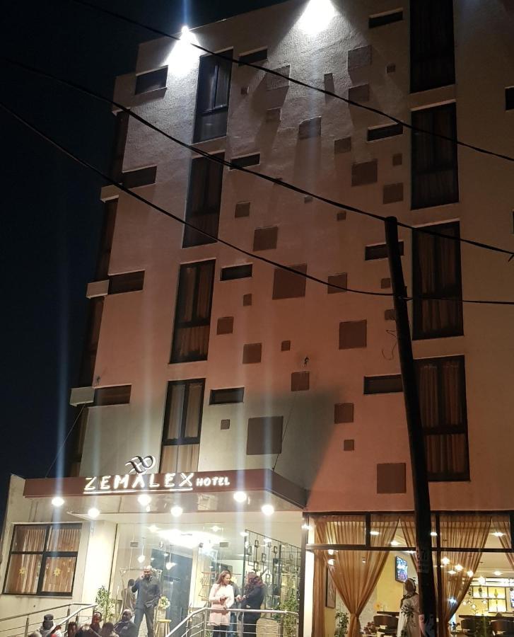 Zemalex Hotel Addis Ababa Exterior photo